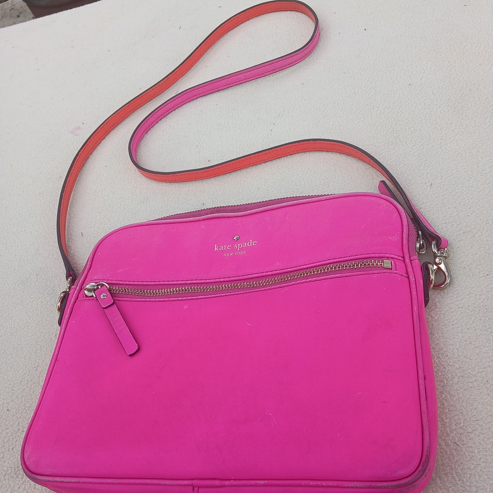kate spade New York Hot Pink Crossbody Pouch - Picture 2 of 6